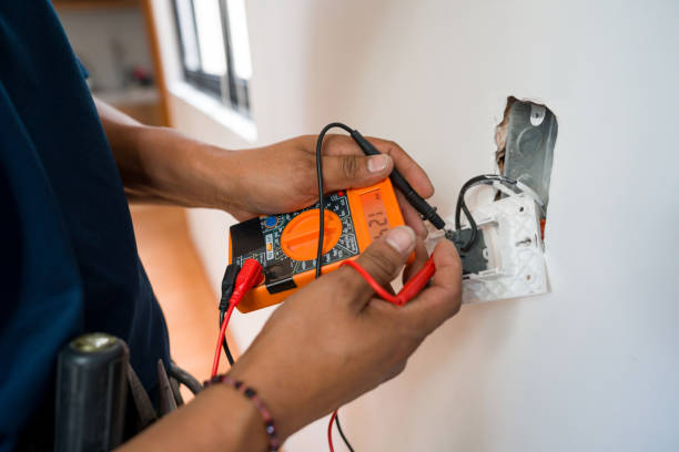 Best Licensed Electrician  in Revere, MA